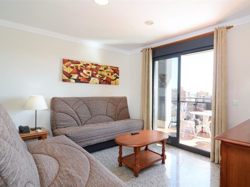 פואנגירולה Nuria Sol Apts מראה חיצוני תמונה
