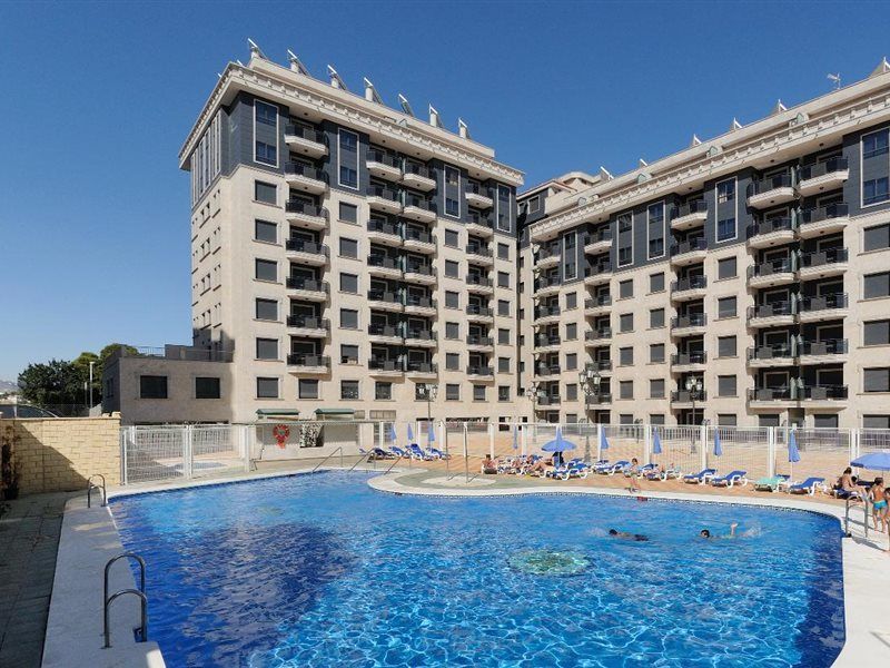 פואנגירולה Nuria Sol Apts מראה חיצוני תמונה