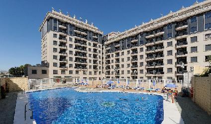 פואנגירולה Nuria Sol Apts מראה חיצוני תמונה